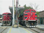 FXE AC4400 & SD70ACe in Guadalajara yard